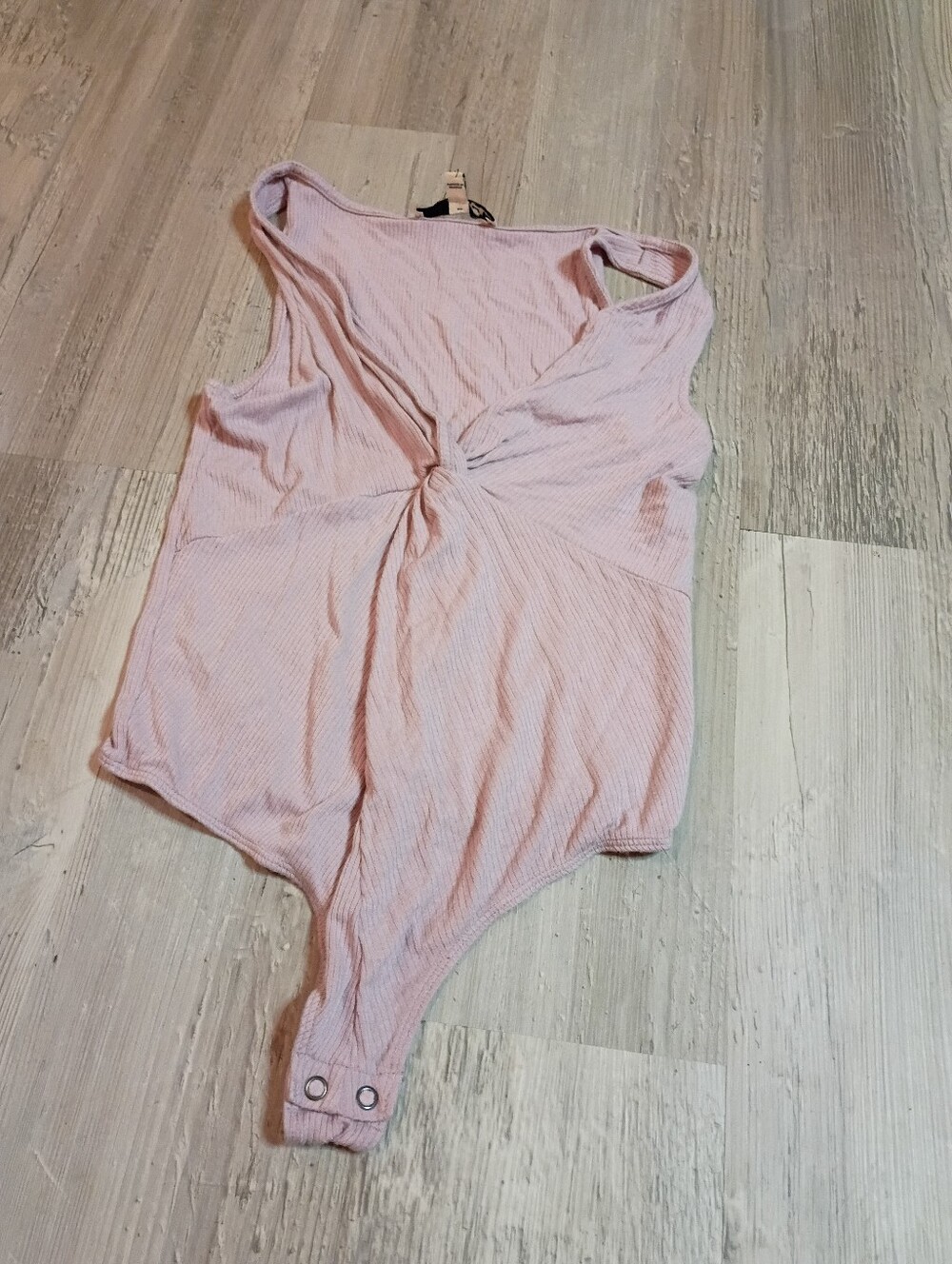 5 for $25! Express Light Pink Ribbed Twist Front Bodysuit - Picture 2 of 4